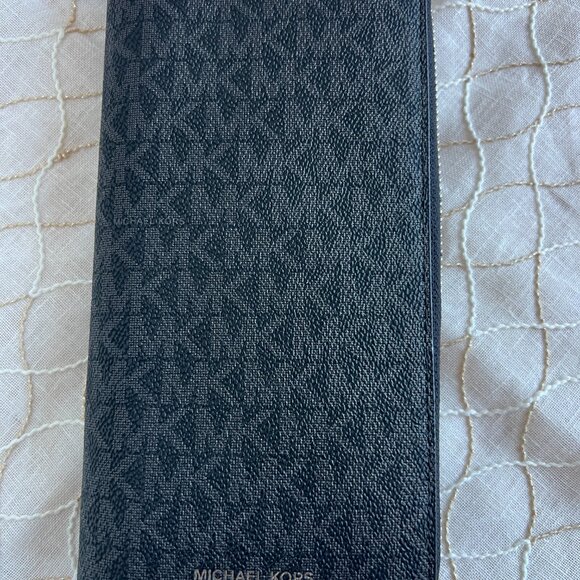 Michael Kors Copper Tech Zip Around Wallet Billfold MK Signature Canvas NWT - Picture 12 of 12